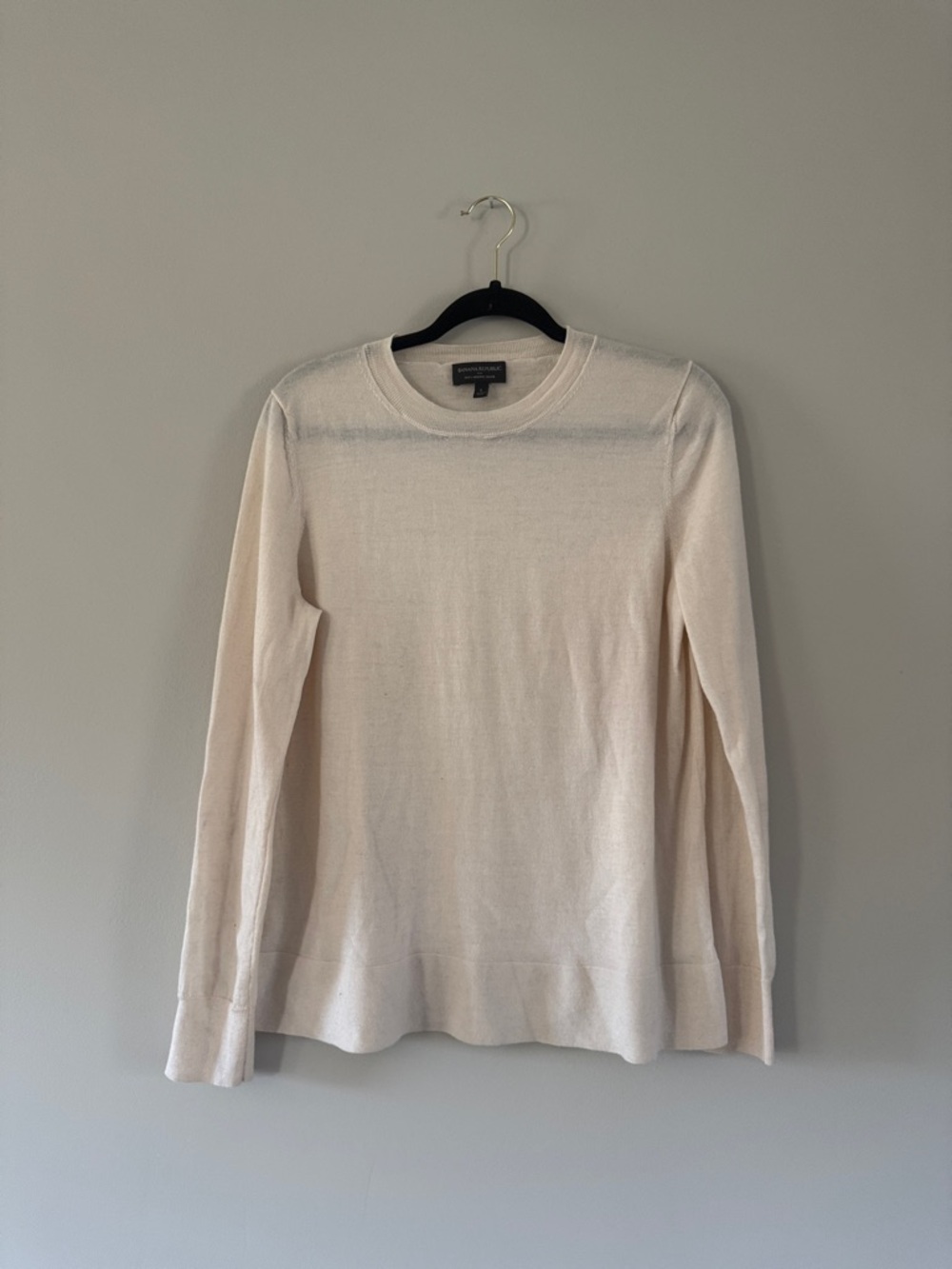 Banana Republic | 100% Merino Wool Cream Crewneck Sweater